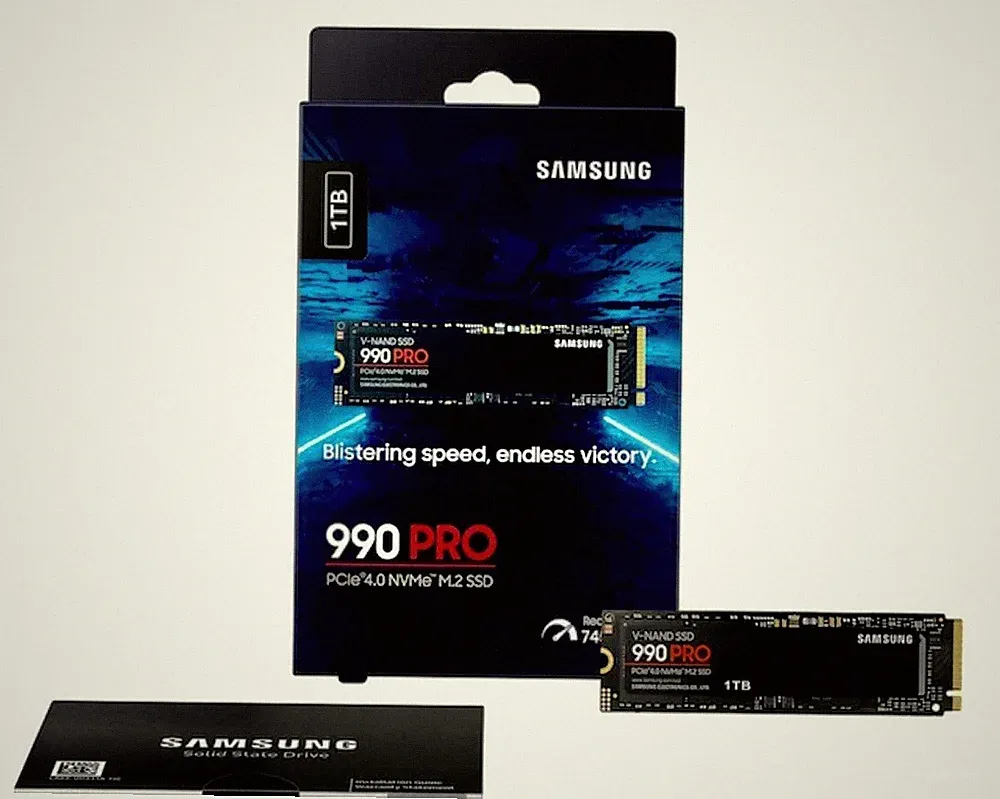Samsung 990 PRO 1 TB NVMe M.2 PCIe 4.0 SSD –Up to 7,450 MB/s (MZ‑V9P1T0B/AM) NEW