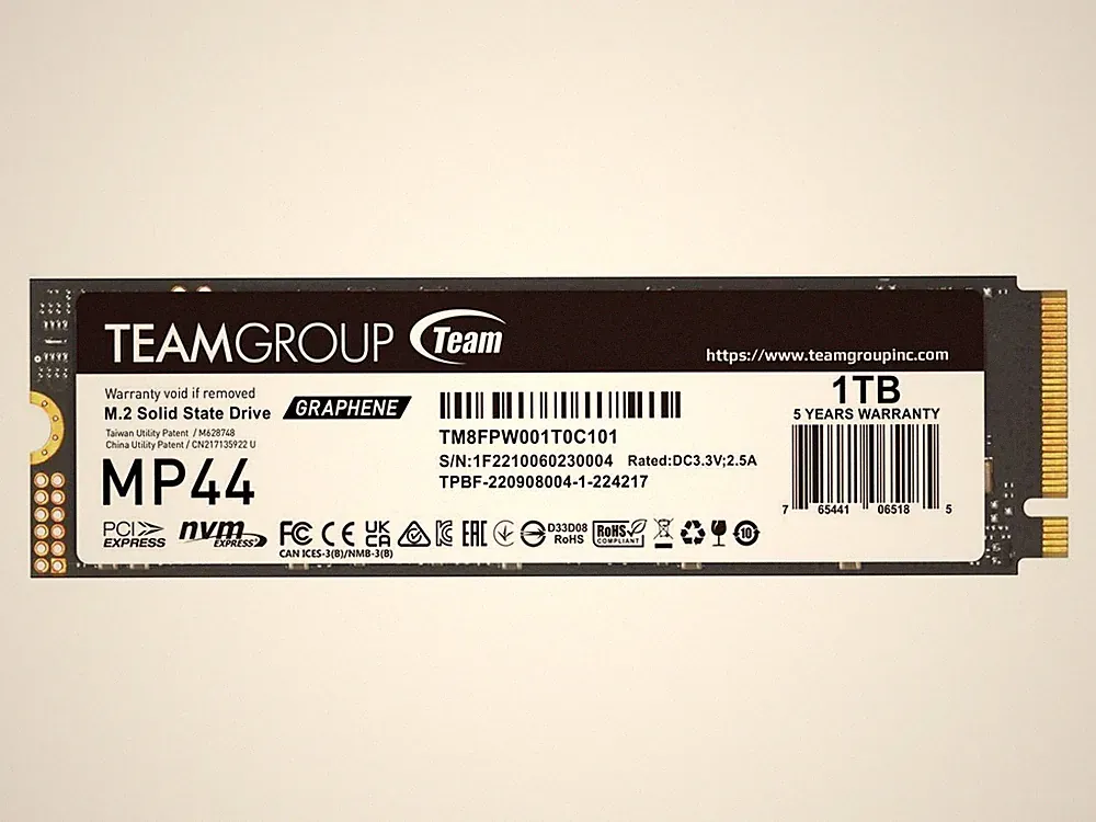 Team Group MP44 M.2 2280 1TB PCIe 4.0 x4 with NVMe Laptop & Desktop & NUC & NAS